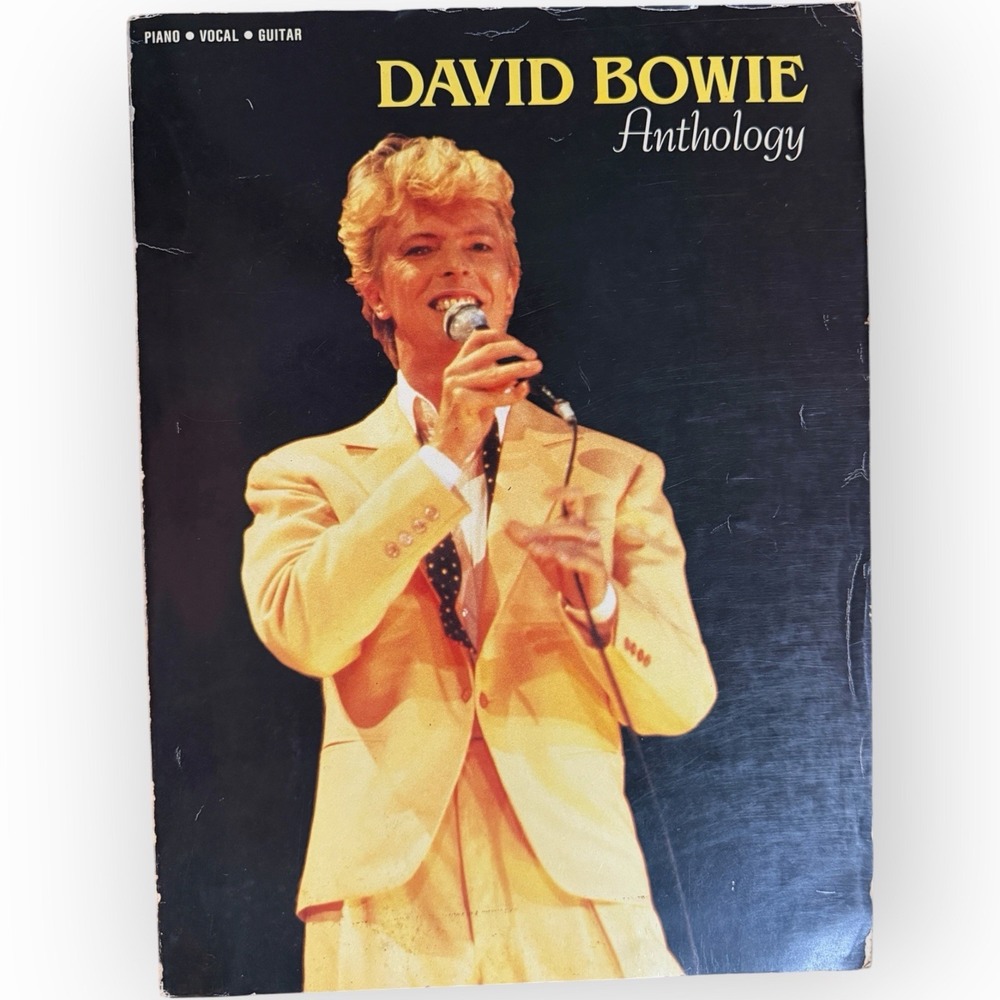 David Bowie Anthology Songbook 41 Songs Piano Vocal Guitar